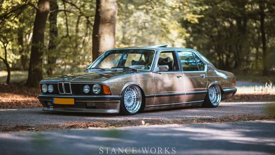 BMW E23 735i by Denis Goleszny