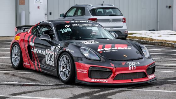 3.8L Flat-Six Porsche Cayman GT4 Clubsport Race Car