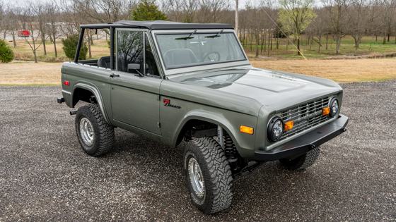 1976 Ford Bronco by Restofords