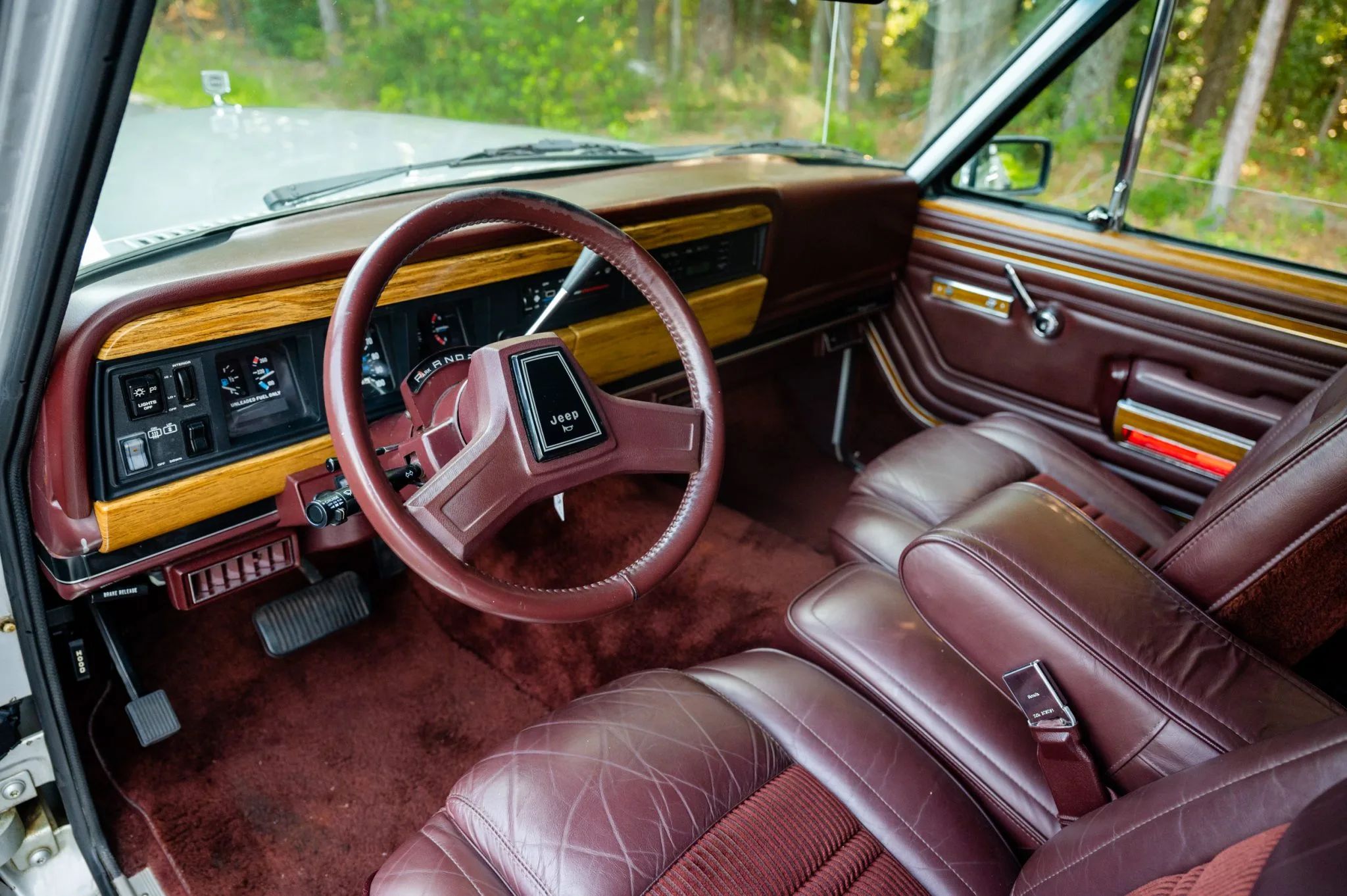 500hp EV-Converted Jeep Grand Wagoneer SJ