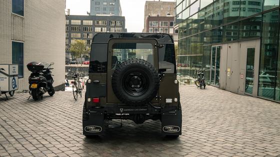 1985 Land Rover 90 V8 by Heritage Customs