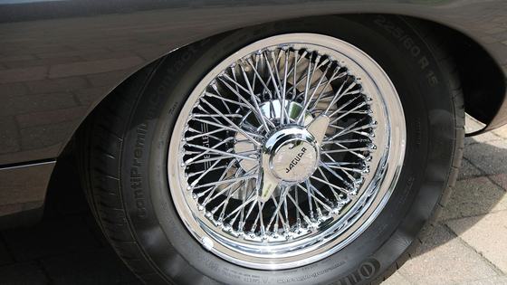 Eagle Restomod 1962 Jaguar E-Type Roadster