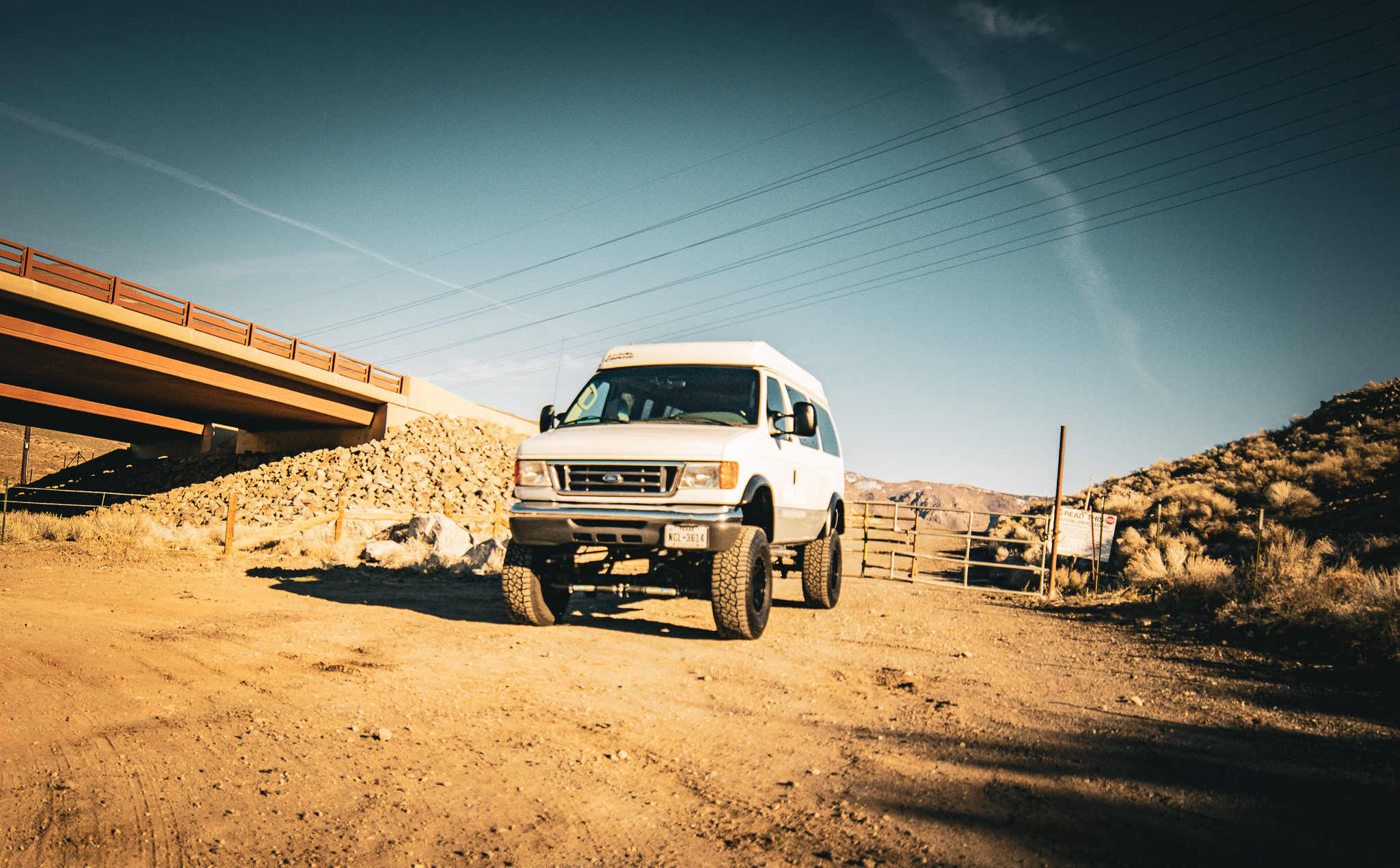 2006 Ford E-350 Super Duty by SpeedAddict502
