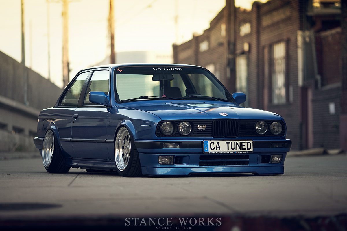 1987 BMW E30 325is by CAtuned