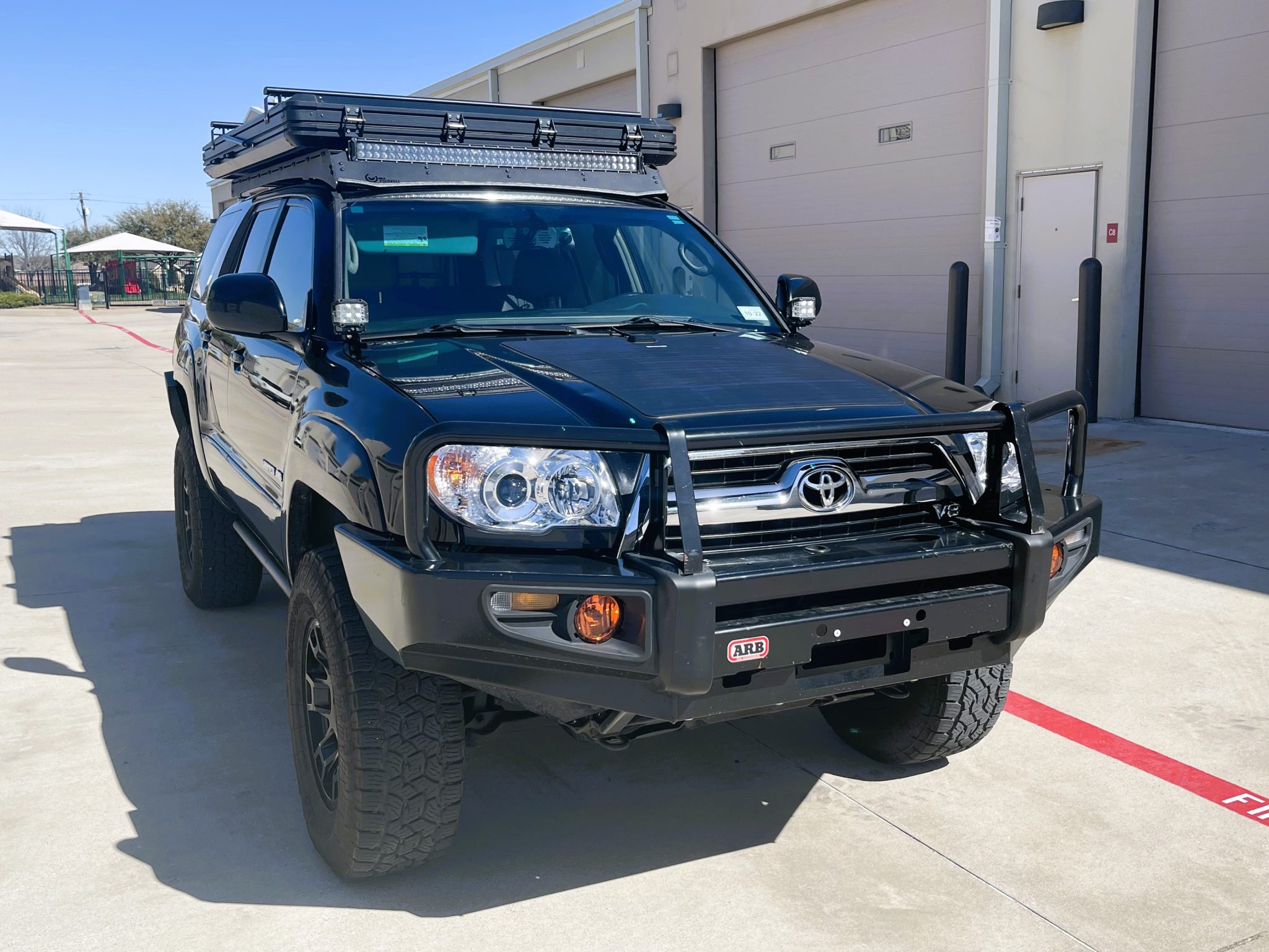 Modified 2005 Toyota 4Runner Limited V8 4WD
