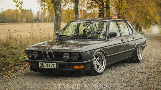 1987 BMW E28 520i by Robin Tørmoen