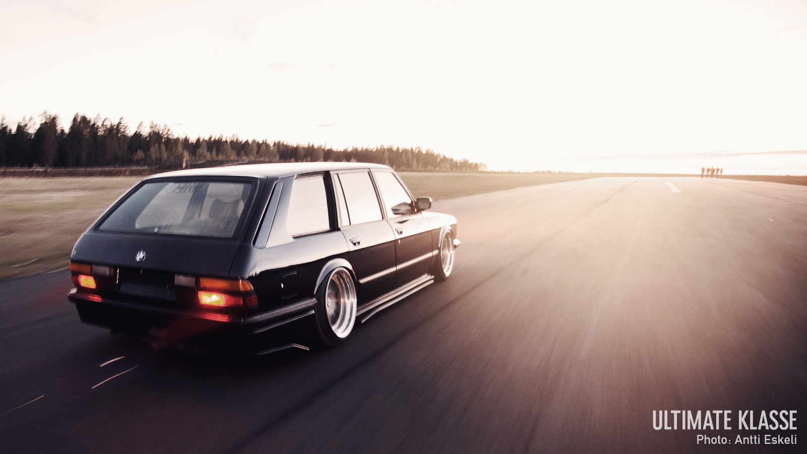 1987 BMW 535i Touring by Alex Siren