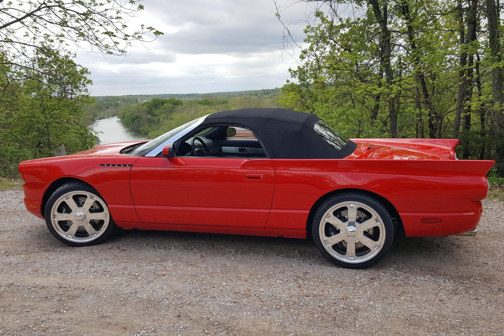 2004 Ford Thunderbird Modified by wbmcg