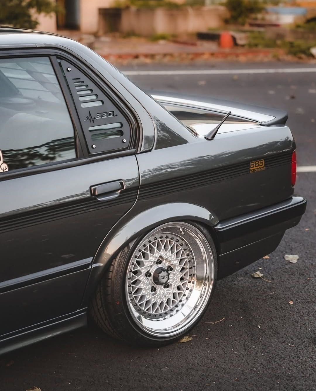 BMW E30