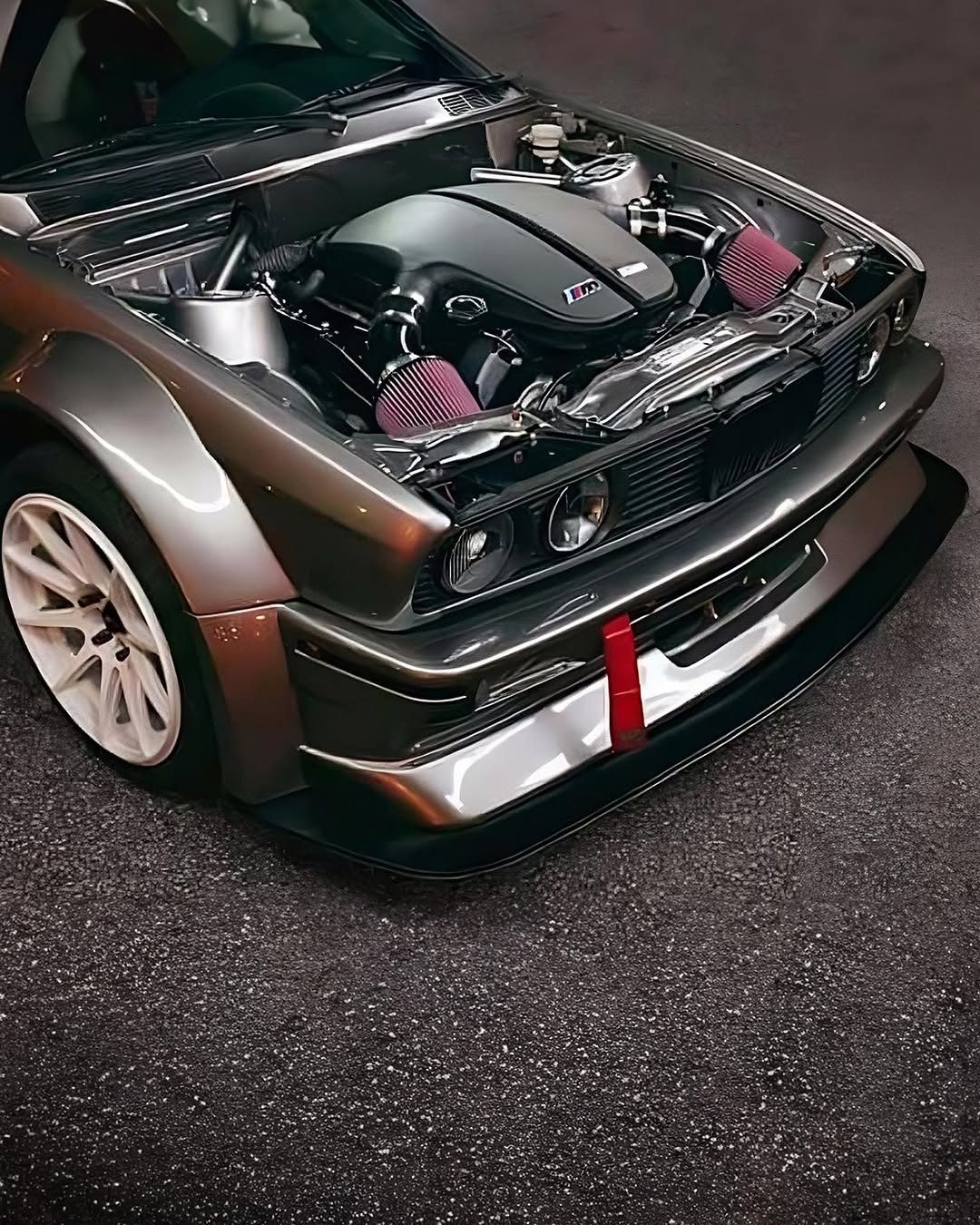 S85 V10-Powered BMW E30