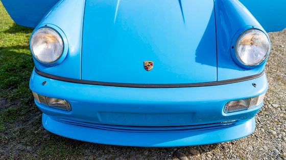 1986 Porsche 911 Carrera Cabriolet