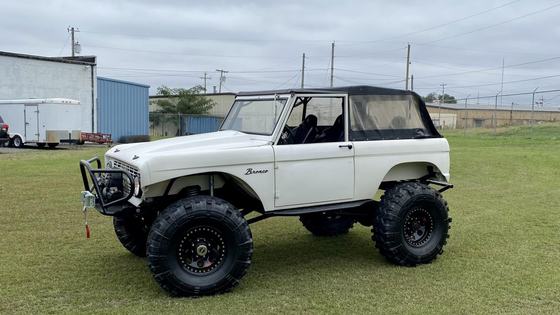1975 Ford Bronco by Kevin_Burchel1
