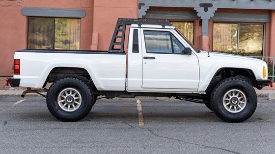 1988 Jeep Comanche by Ihawkr14