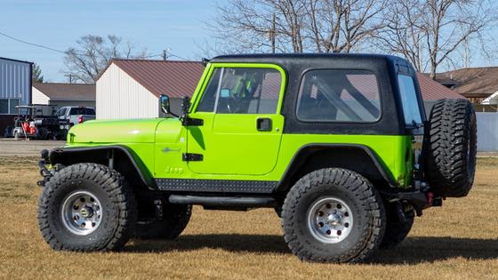 1985 Jeep CJ-7 by Advanced Suspension Design