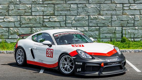 2016 Porsche Cayman GT4 Clubsport