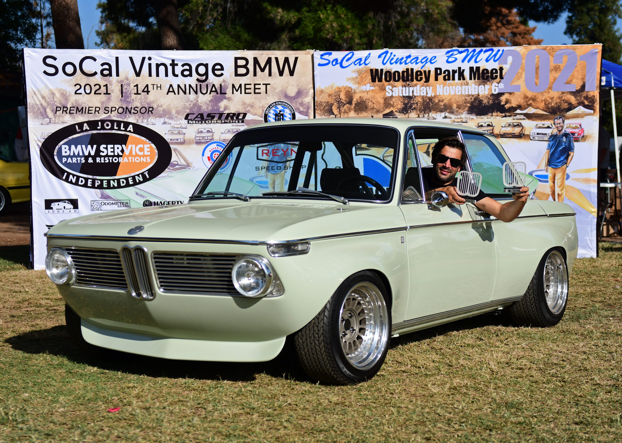 BMW 2002 by Son of Cobra