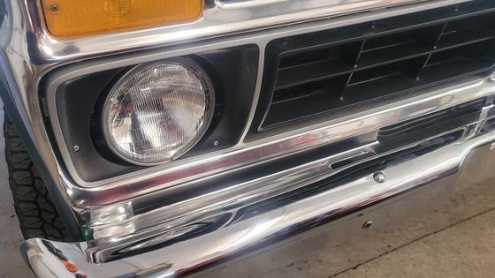 1977 Ford F-150 Custom Flareside 4x4