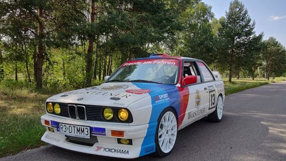 Turbo M50 BMW E30 DTM-Inspired Race Car