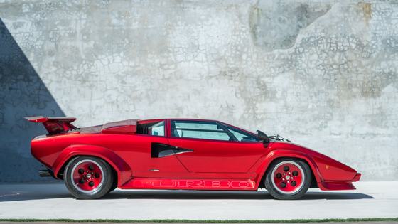 748hp Twin-Turbo Lamborghini Countach