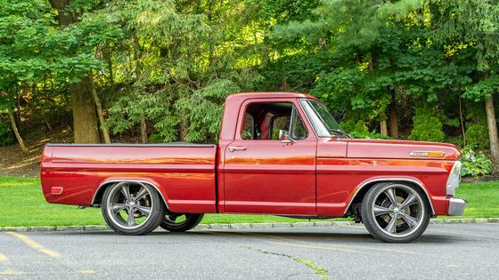 1969 Ford F-100
