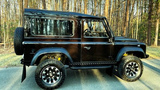 1986 Land Rover 90 by Unknown Builder