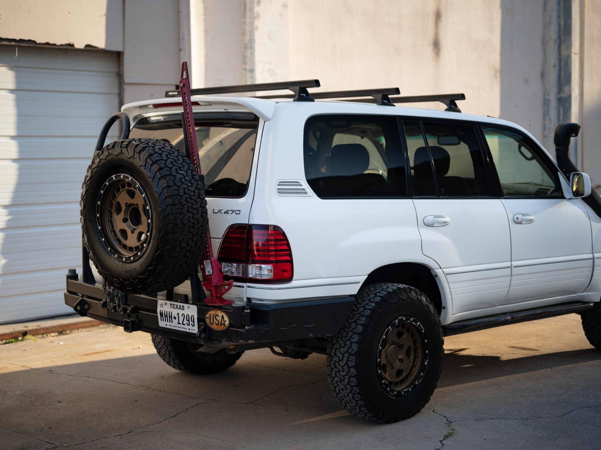 Modified 2006 Lexus LX470