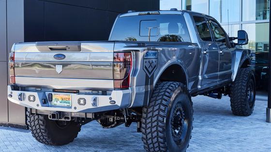 2022 Ford F-350 Super Duty Lariat by Sintor