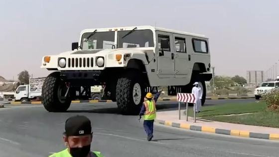 Giant Hummer H1 X3 with Four Diesel Engines
