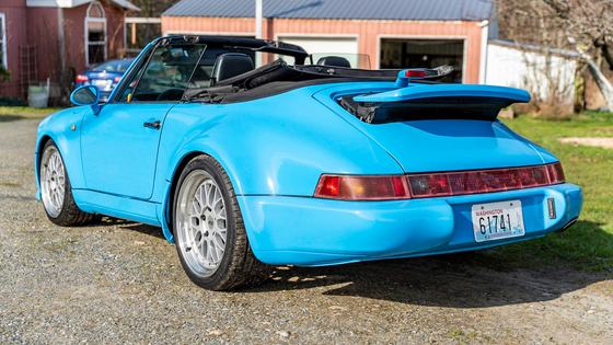 1986 Porsche 911 Carrera Cabriolet