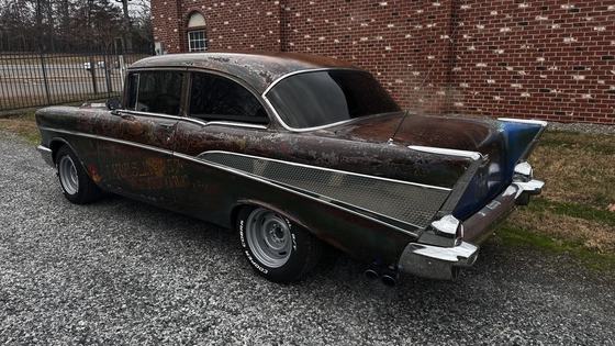 Custom 1957 Chevrolet Bel Air with 350ci Engine