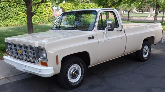 1976 Chevrolet C10 Custom Deluxe