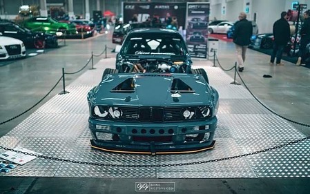 Dirty Thirty BMW E30 Drift Build by Daniel Lavman