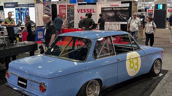 BMW 2002 by Manofied