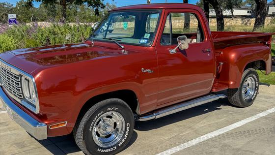 1977 Dodge D100 Custom Utiline by classicmusclemotors