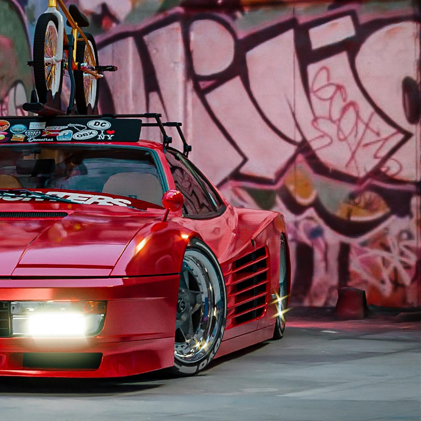 Stanced Ferrari Testarossa 'Rosie' CGI Restomod