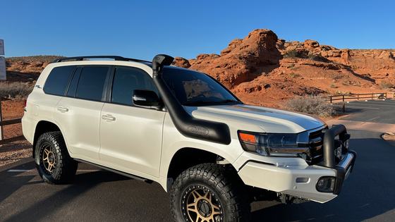 Modified 2020 Toyota Land Cruiser URJ200 Heritage Edition
