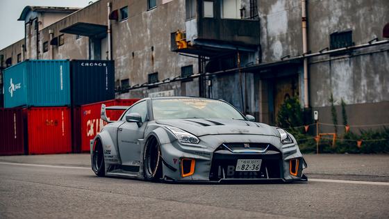 Liberty Walk Nissan GT-R