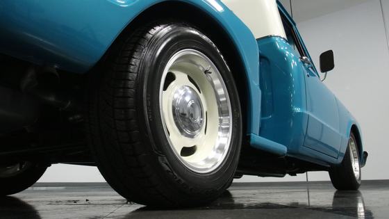 LS-Powered 1967 GMC C10 Stepside Restomod