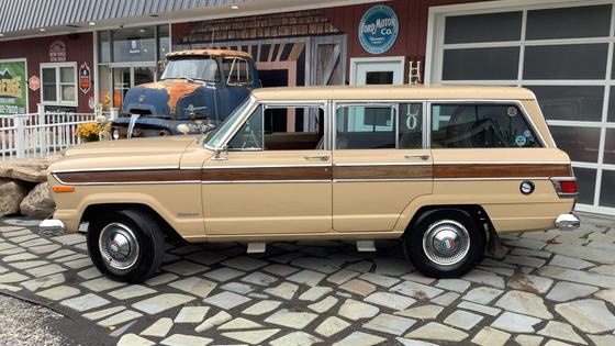 1977 Jeep Wagoneer Custom
