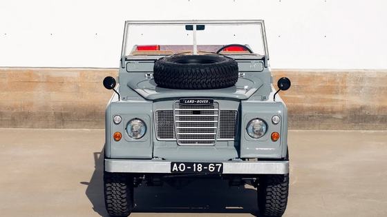 Minimalist Restomod 1973 Land Rover Series III Pickup
