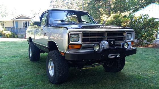 1988 Dodge Ramcharger 4×4 by James Bennett