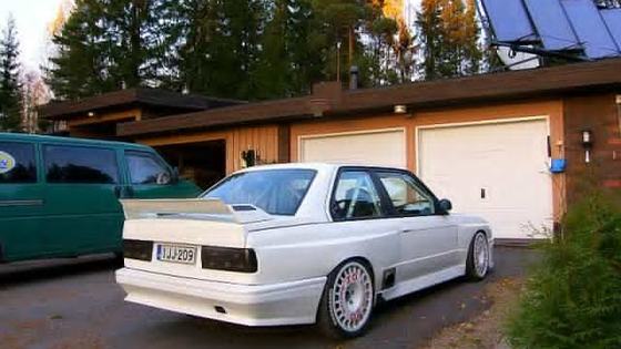 BMW M3 E30