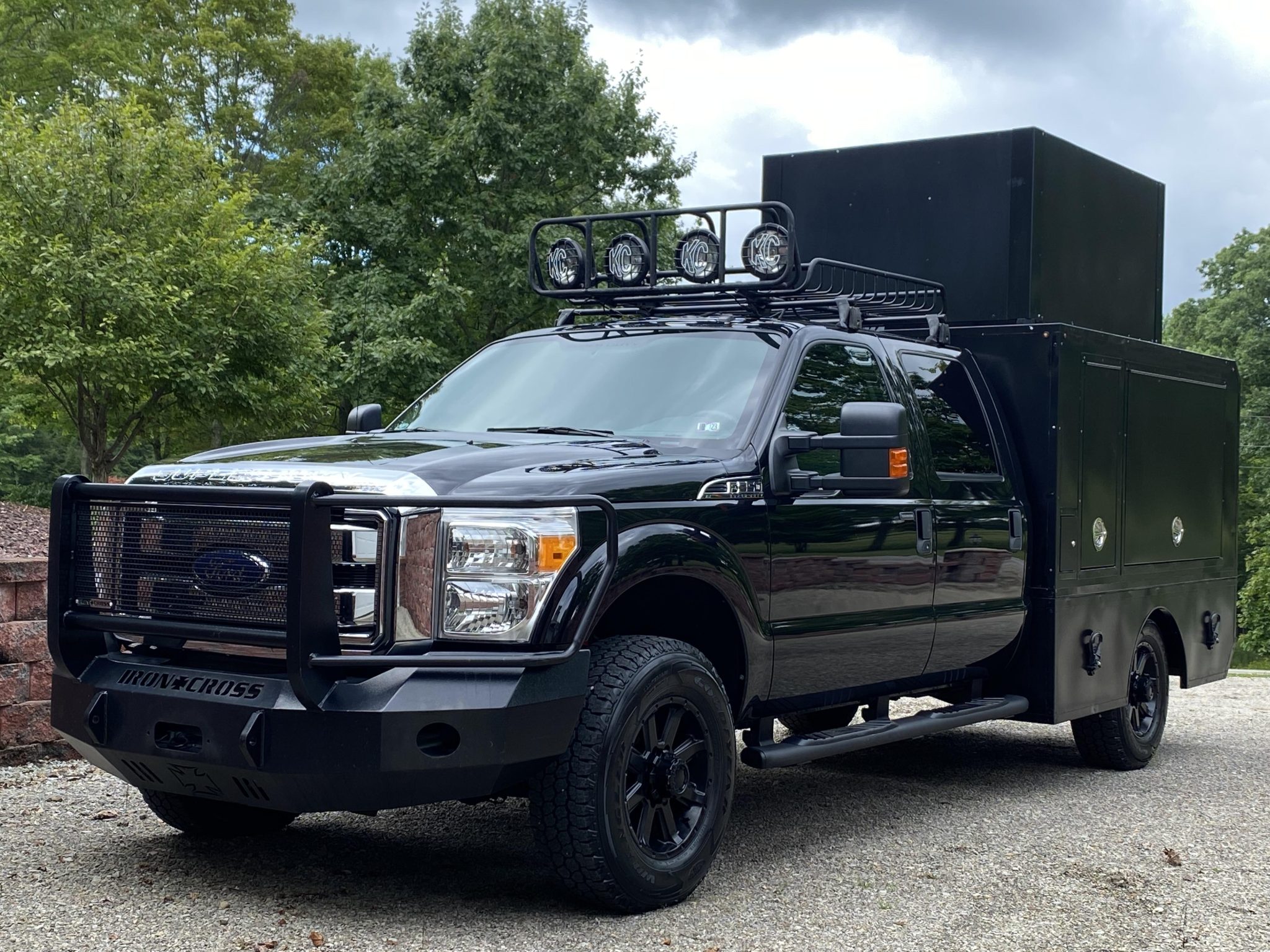 Custom Utility Box 2015 Ford F-350 Super Duty