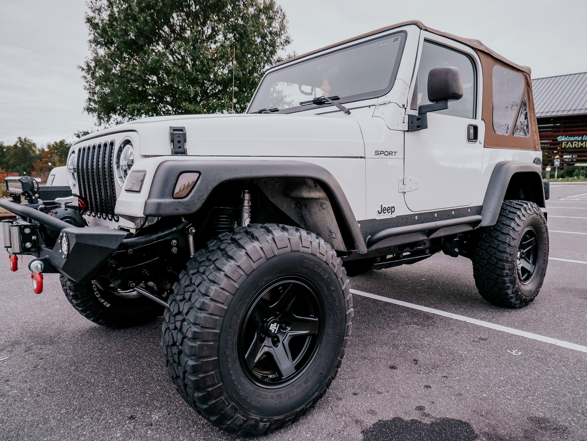 2003 Jeep Wrangler Sport by Johnsierramusic