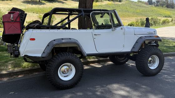 Modified V6 1969 Jeep Jeepster Commando