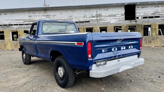 1977 Ford F-150 Custom 4x4