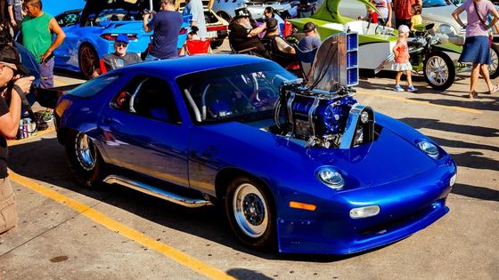 3500hp Supercharged V8 Porsche 928 'Blue Shark'