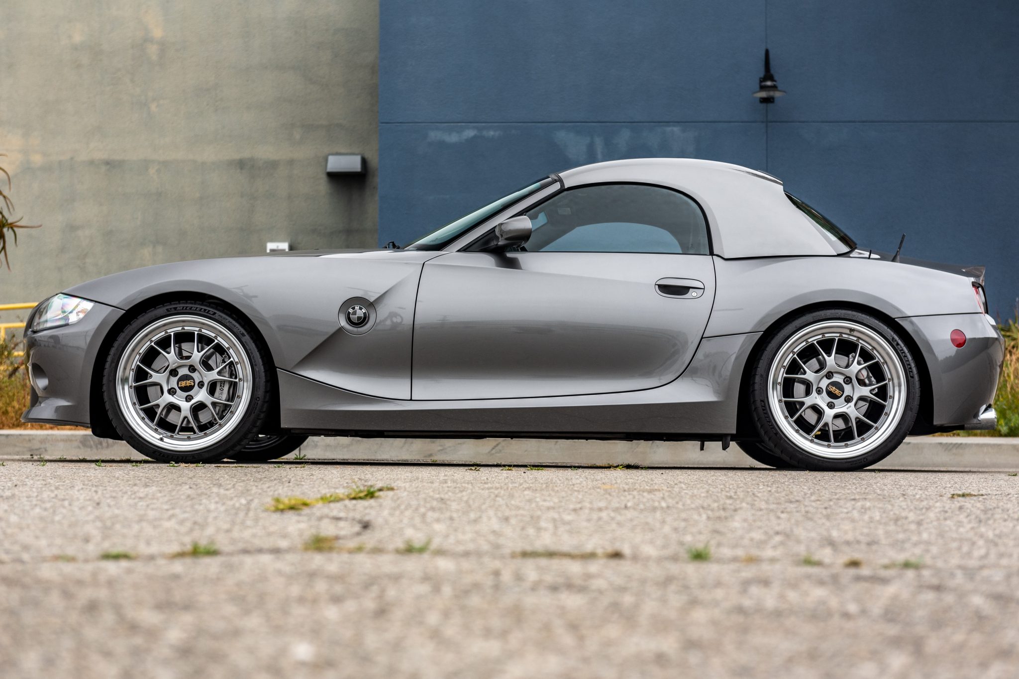 2005 BMW Z4 3.0i Roadster