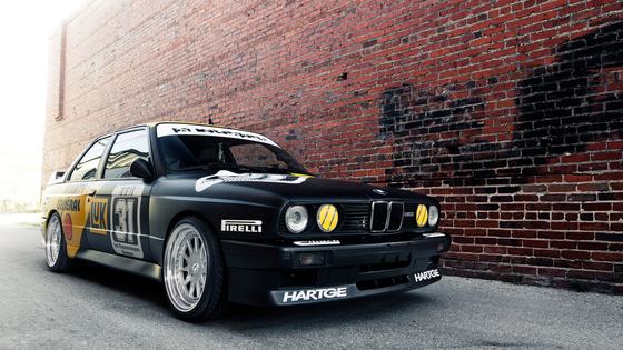 S52-Swapped BMW E30 M3 with DTM Livery
