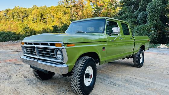 1974 Ford F-250 Custom Crew Cab 4×4